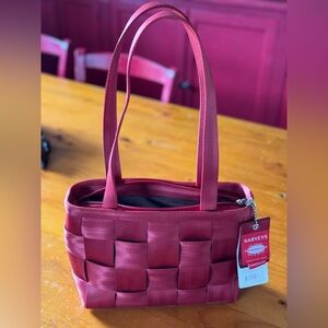NWT Harveys The Original Seatbelt Bag Satchel Shoulder Purse Red 11x9x4